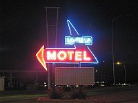 USA - Santa Rosa NM - La Mesa Motel Neon Sign (21 Apr 2009)